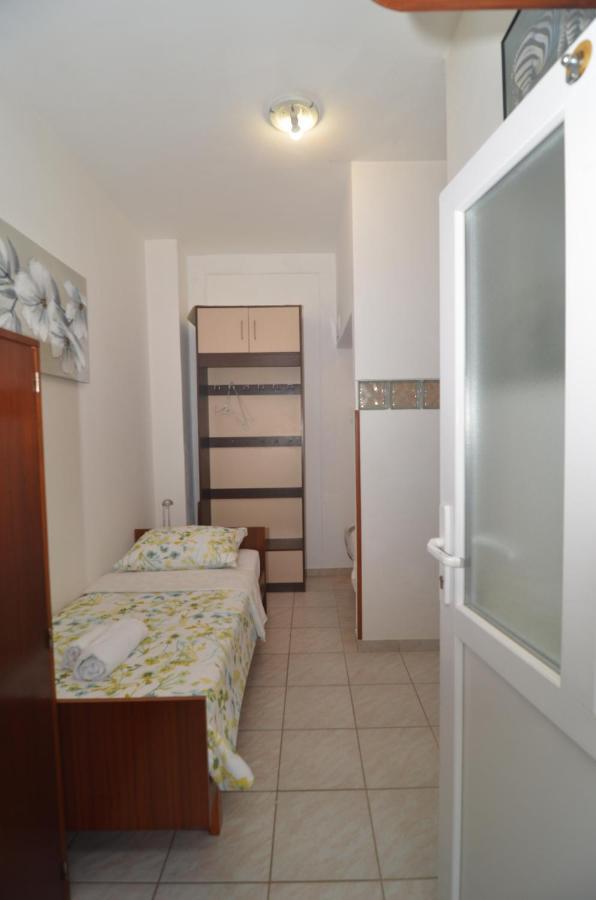 Apartman-Soba - Studio Apartment บูเซต ภายนอก รูปภาพ