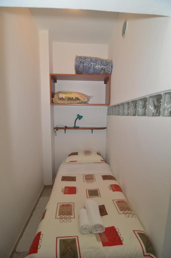 Apartman-Soba - Studio Apartment บูเซต ภายนอก รูปภาพ